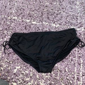Black bikini bottoms